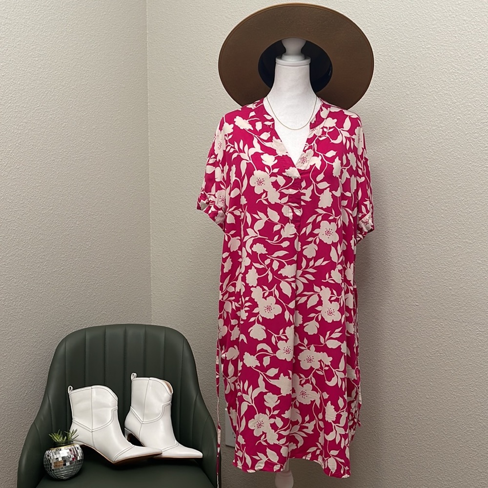 Floral Pink Dress with Pockets - Picture 12 of 13